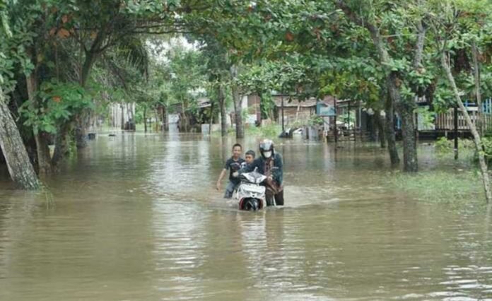 Banjir di Riau