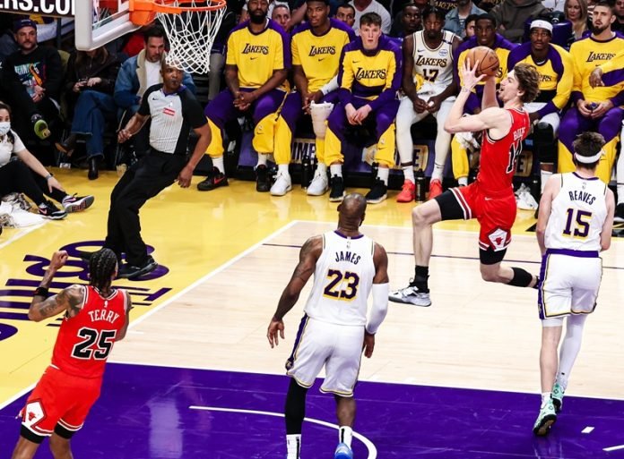 LA Lakers vs Chicago Bulls di lanjutan NBA