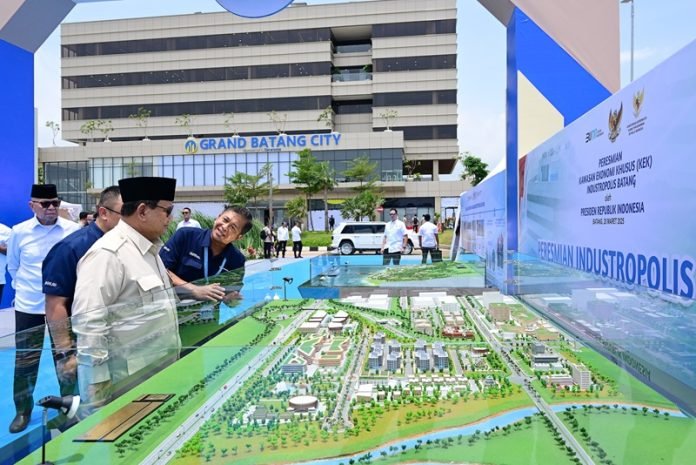 Presiden Prabowo Resmikan KEK Industropolis Batang