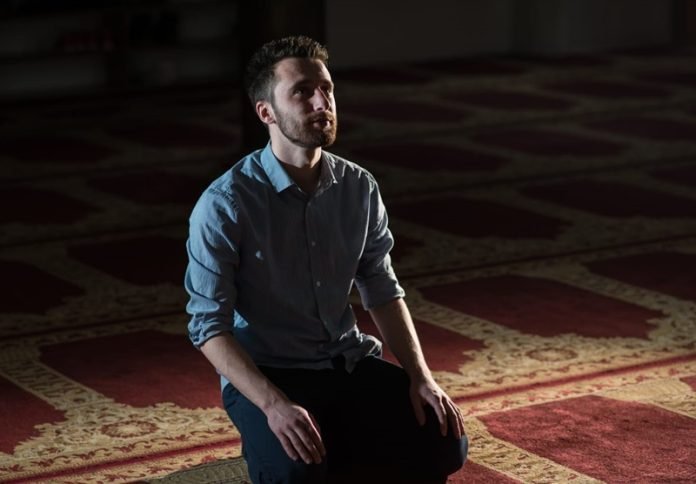 Shalat Muslim