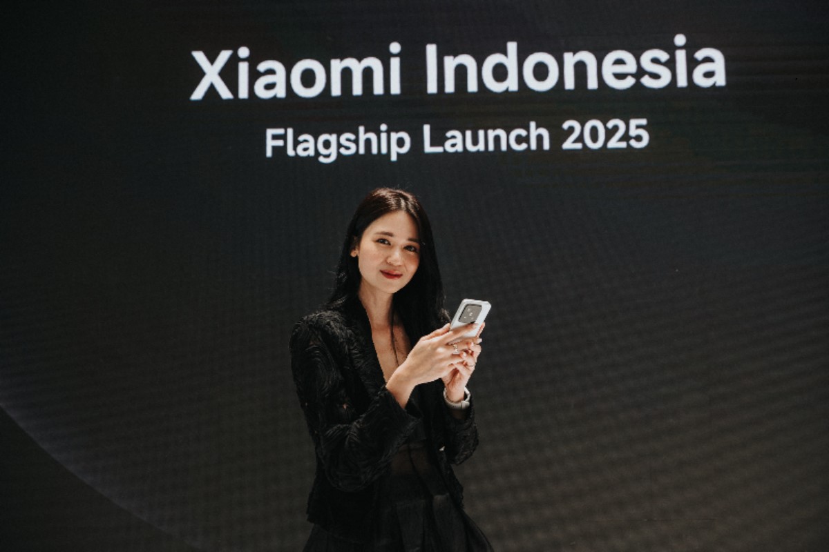 Teman Setia Laura Basuki - Xiaomi 15