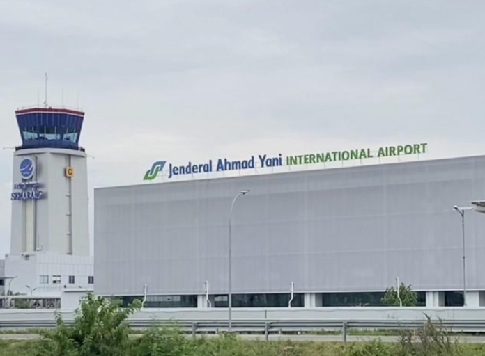 Bandara ahmad yani semarang