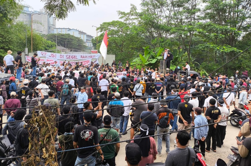 Demo di Karawang