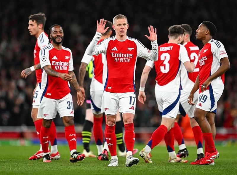 Skuad Arsenal saat bermain