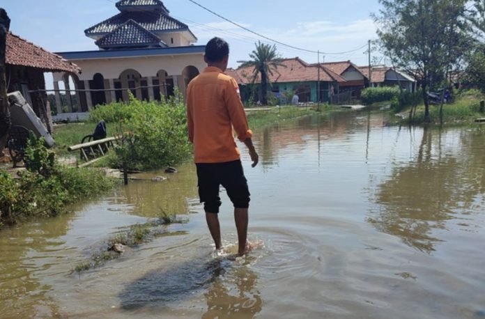 Banjir rob di Cirebon