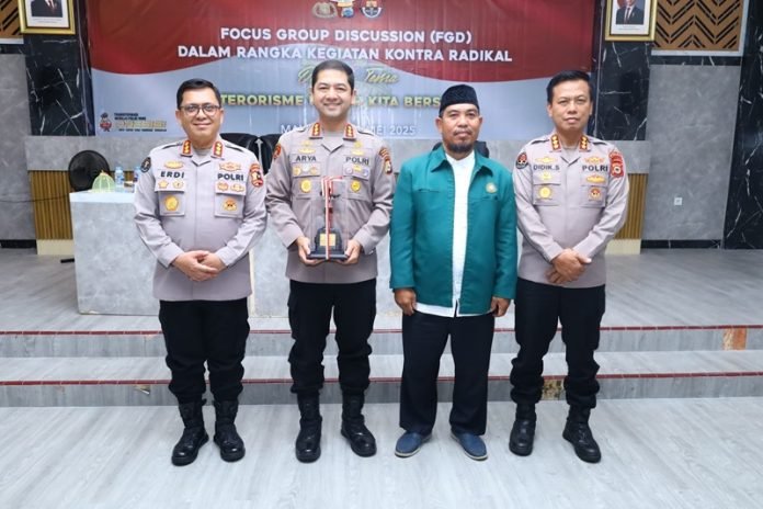 FGD Waspada Terorisme di Polrestabes Makassar