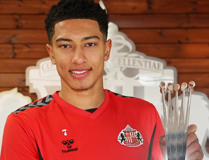Jobe Bellingham bersama Sunderland
