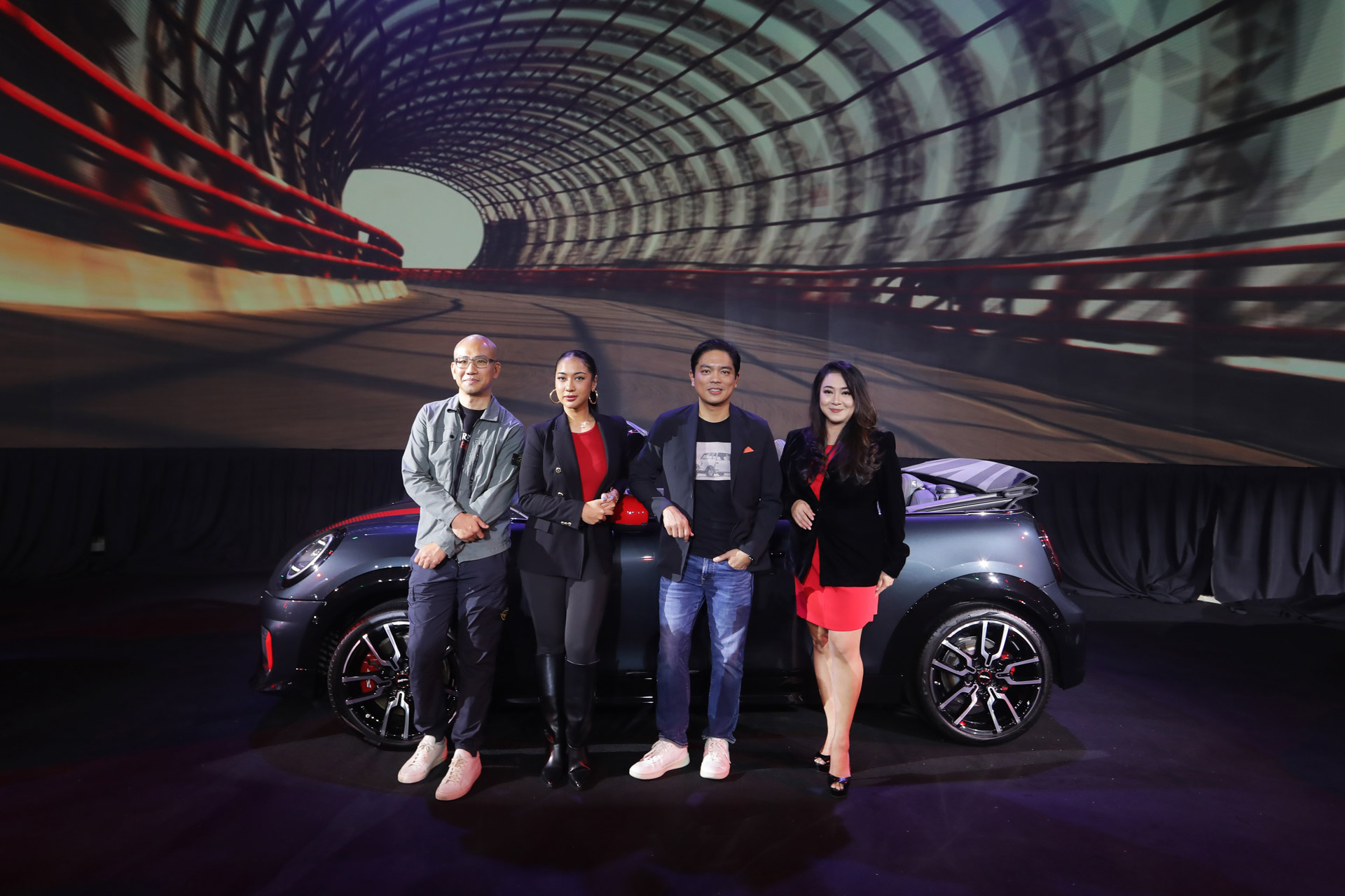 MINI JCW LAUNCH_02
