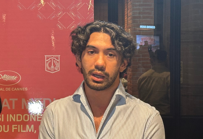 Reza rahadian