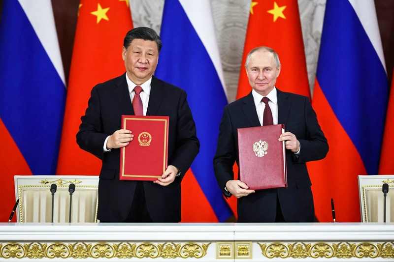 Xi Jinping dan Vladimir Putin
