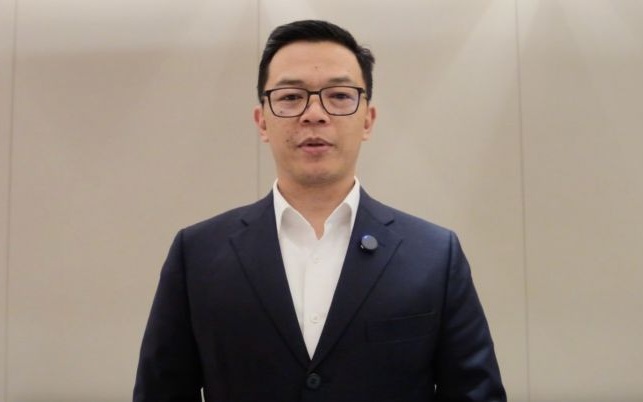 Menlu Sugiono