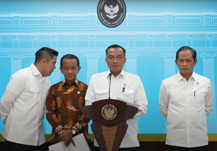 mensesneg umumkan pencabutan 4 iup perusahaan di raja ampat
