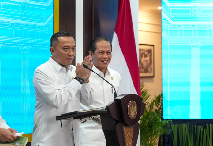 menteri sekretaris negara (mensesneg) prasetyo hadi menteri sekretaris negara (mensesneg) prasetyo hadi