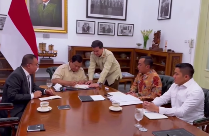 Penandatanganan Inpres Percepatan Pembangunan Pulau Enggano