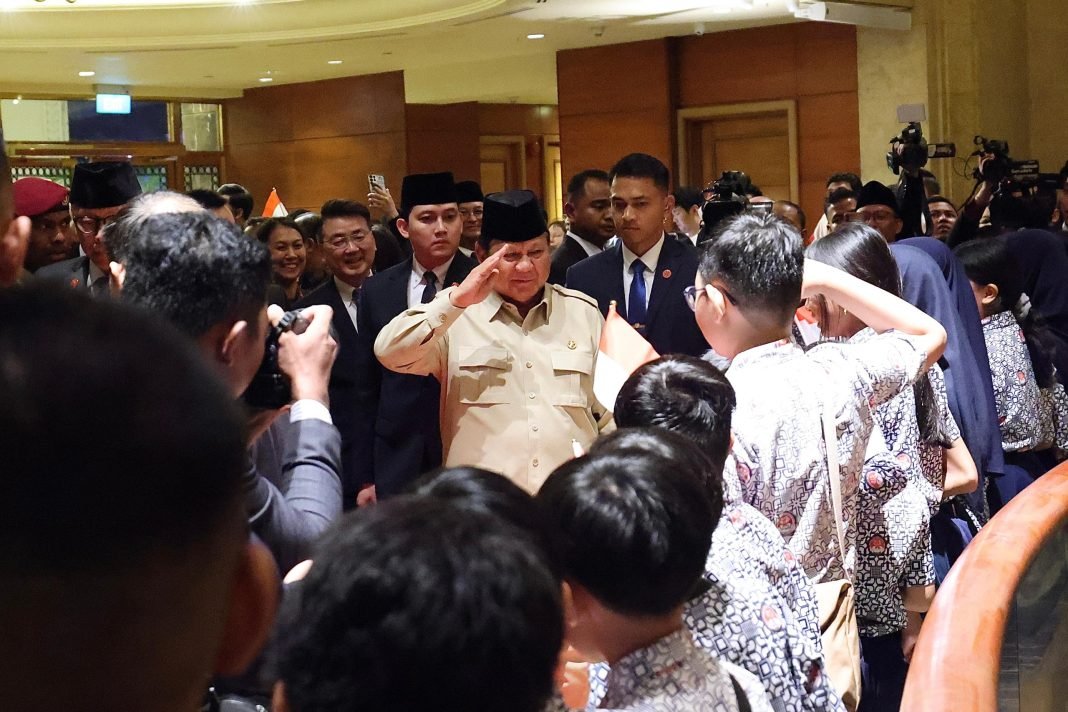 Prabowo ke Singapura (3) Prabowo ke Singapura (3)