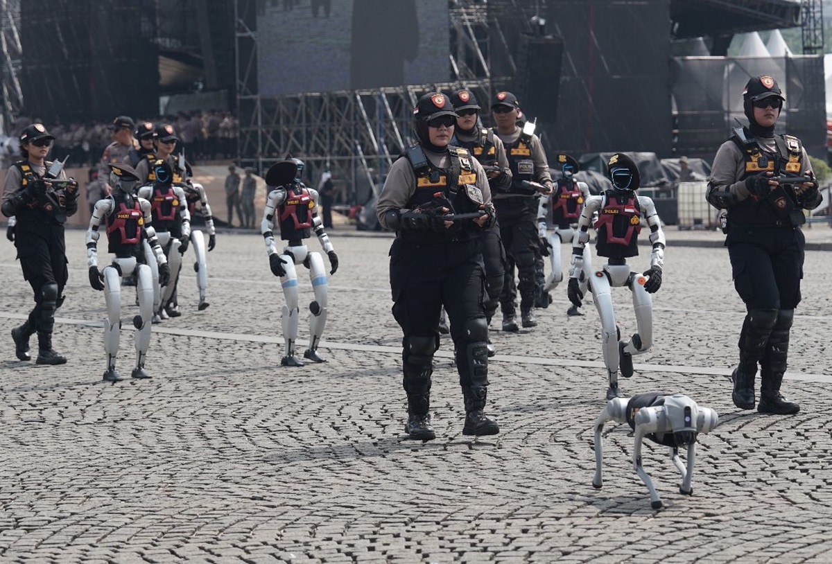 Robot Humanoid dan Robot Dog