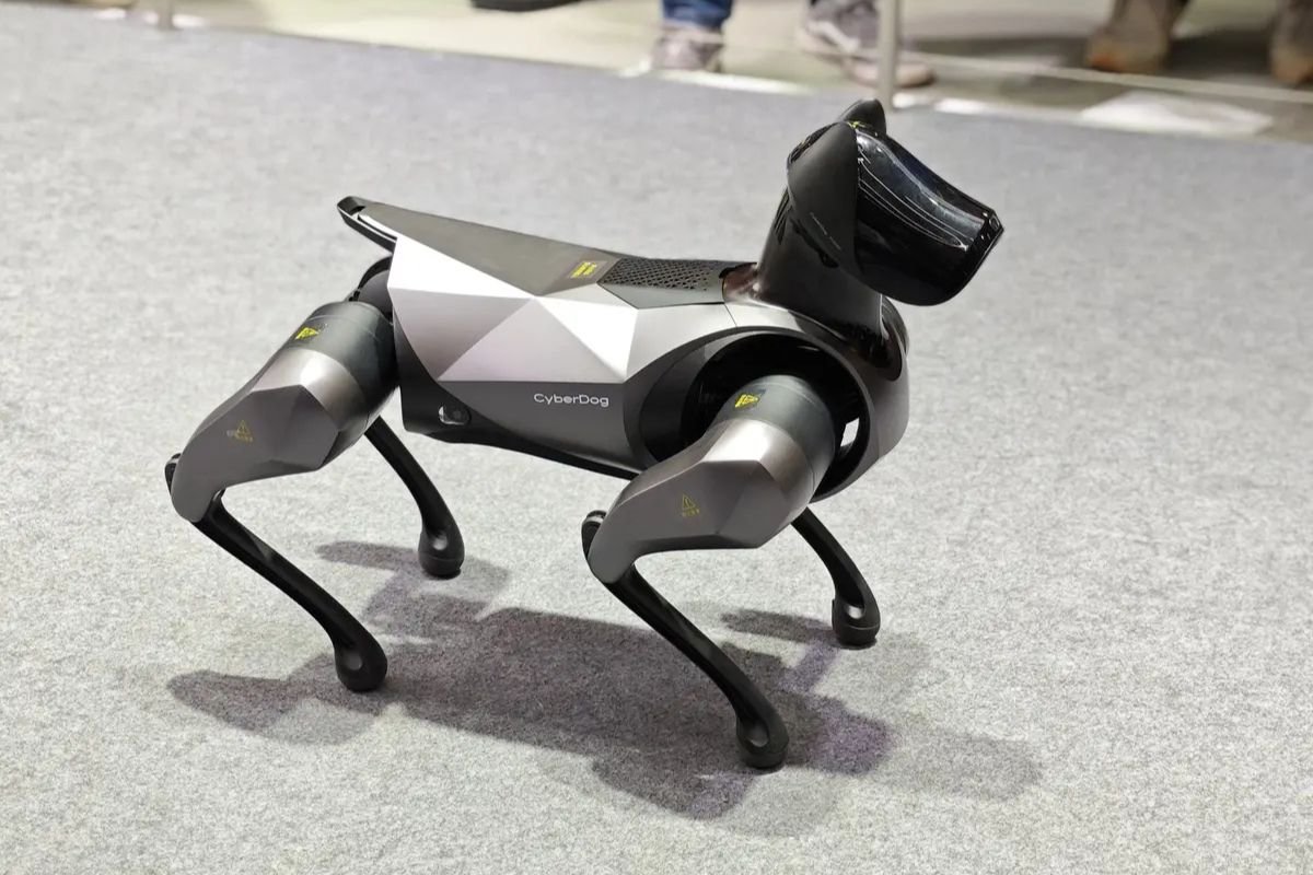 Cyber Dog atau Robot Anjing