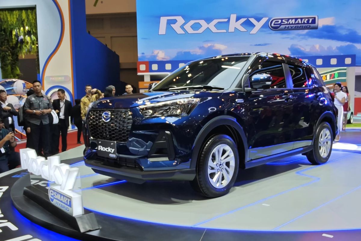 Daihatsu Rocky Hybrid