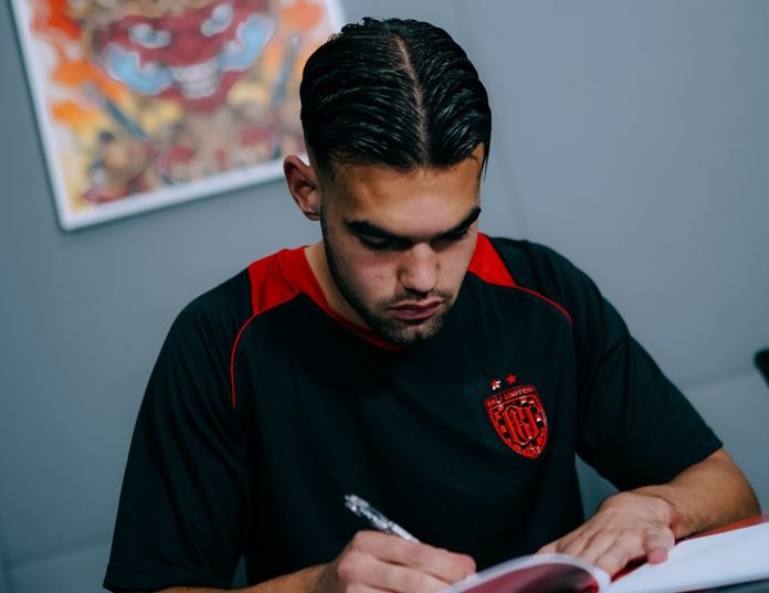 Jens Raven gabung Bali United