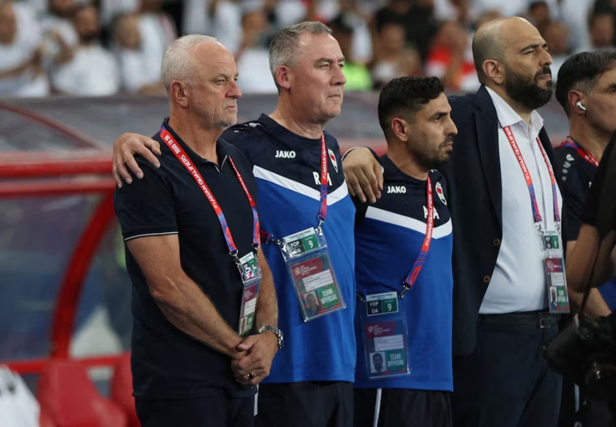 Pelatih Irak Graham Arnold