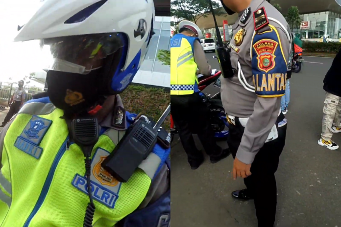 Polisi Lantas Polres Tangsel Tilang Pengendara Sambil Kuras Bensin