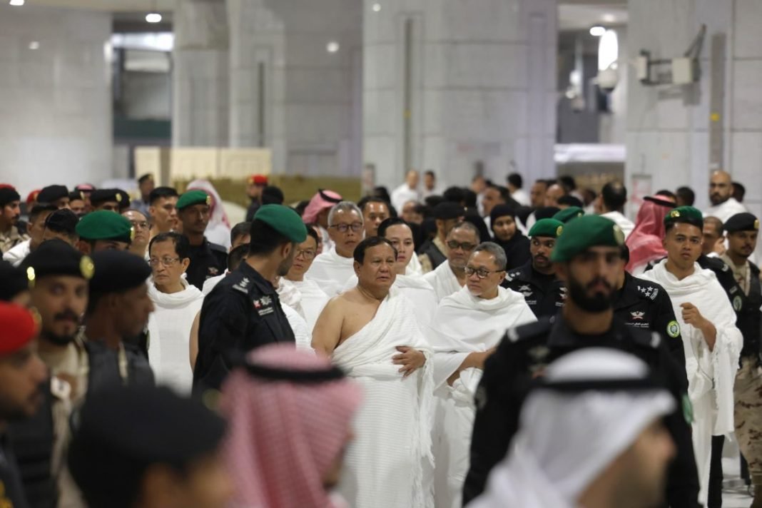 Prabowo Umroh - Holopis (2)