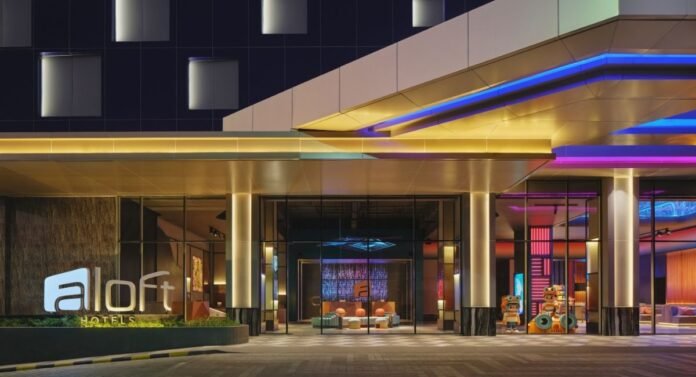 Aloft Surabaya Pakuwon City - Holopis