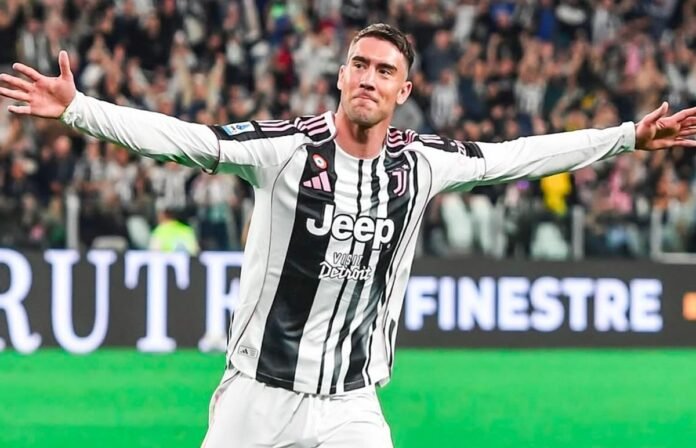 Dusan Vlahovic bersama Juventus