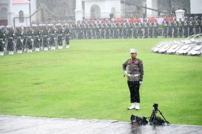 Gladi kotor rangkaian peringatan Hari Ulang Tahun (HUT) ke-80 Republik Indonesia di Istana Merdeka, Jakarta