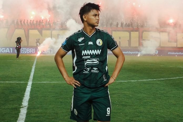 Hokky Caraka bersama PSS Sleman
