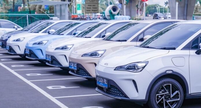 Mobil Listrik Neta