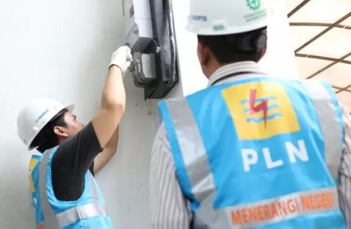 Teknisi Listrik PLN