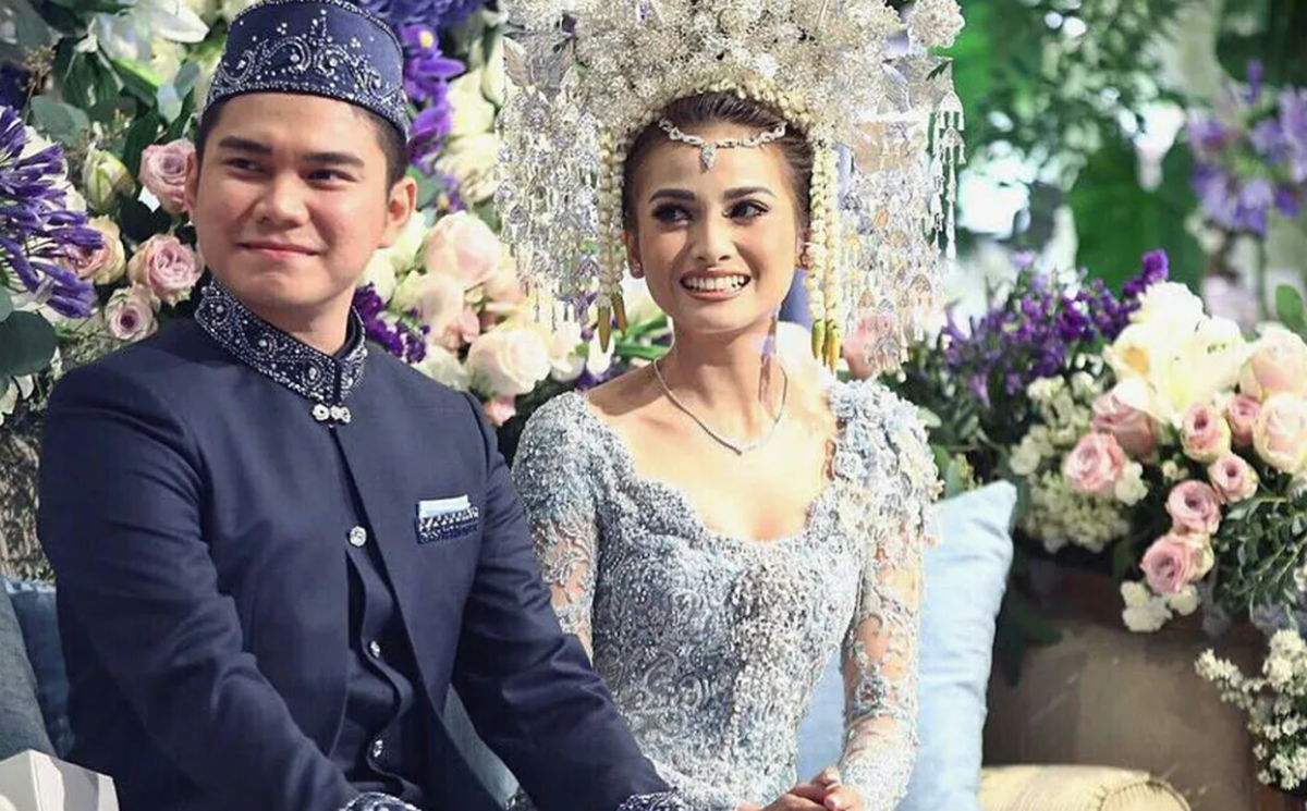 Vicky Kharisma dan Acha Septriasa