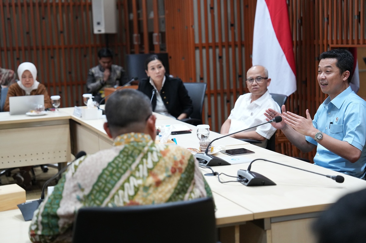 Wamenpora Taufik Hidayat