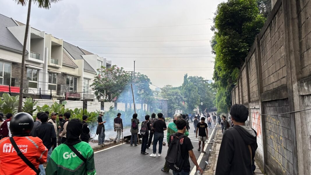 Demonstrasi 28 Agustus Demonstrasi 28 Agustus