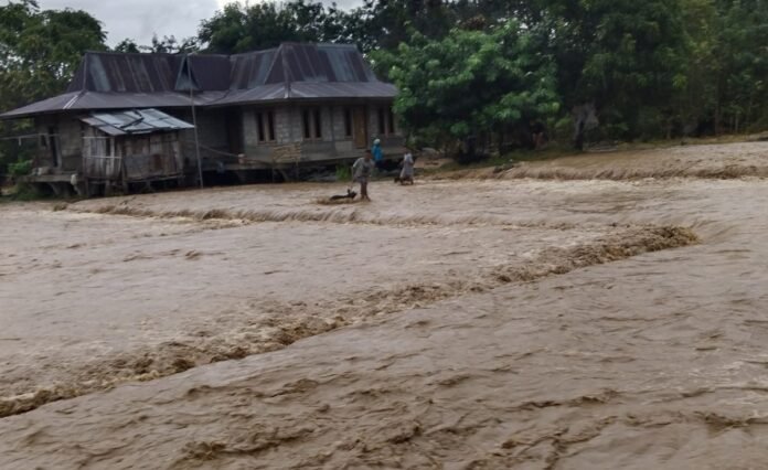banjir bandang di nagekeo banjir bandang di nagekeo