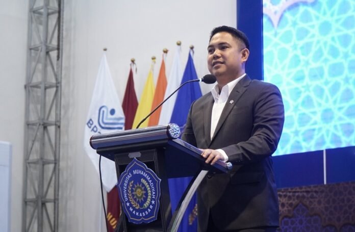 dzulfikar ahmad tawalla ketum pp pemuda muhammadiyah