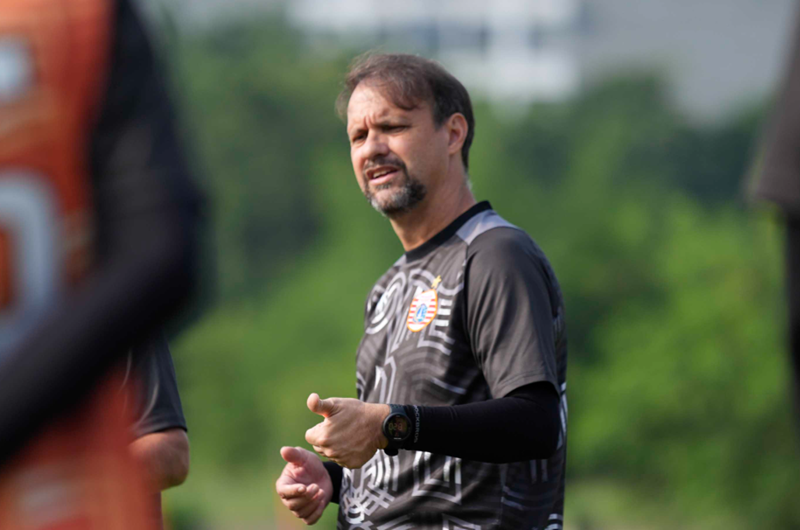 mauricio souza
