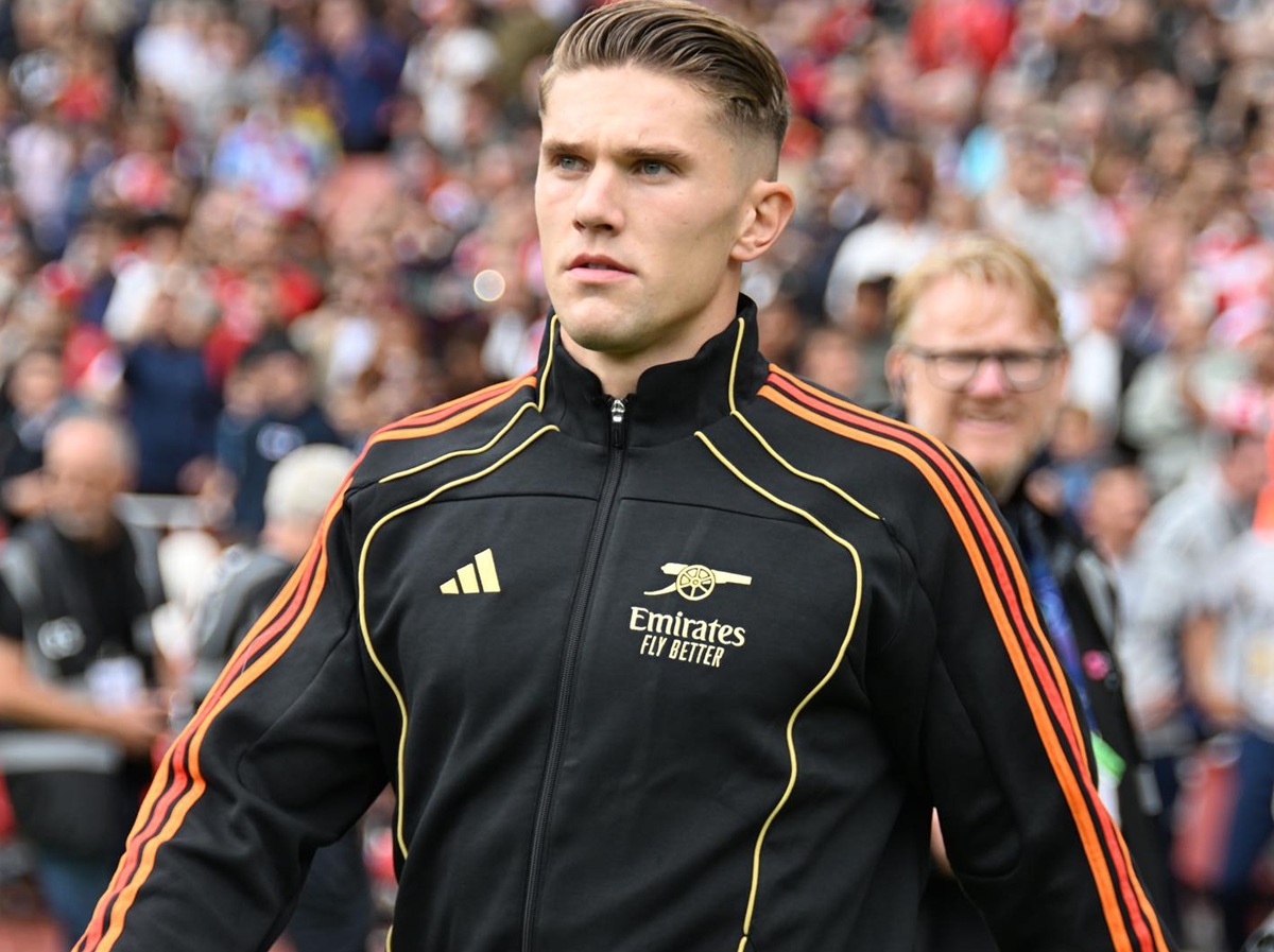 viktor gyokeres bersama arsenal
