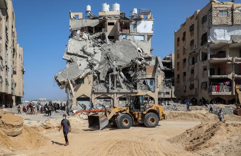 Buldoser untuk mencari jasad sandera Israel di Gaza Holopis