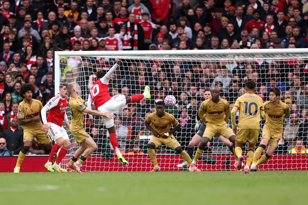 Eberechi Eze cetak gol bersama Arsenal melawan Crystal Palace di Liga Inggris