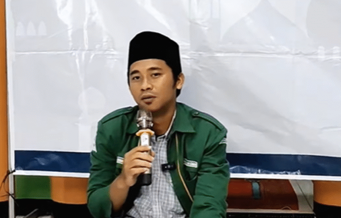 Iga Kurniawan _ HOLOPIS