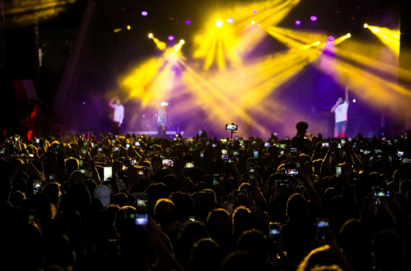 Ilustrasi Konser Band