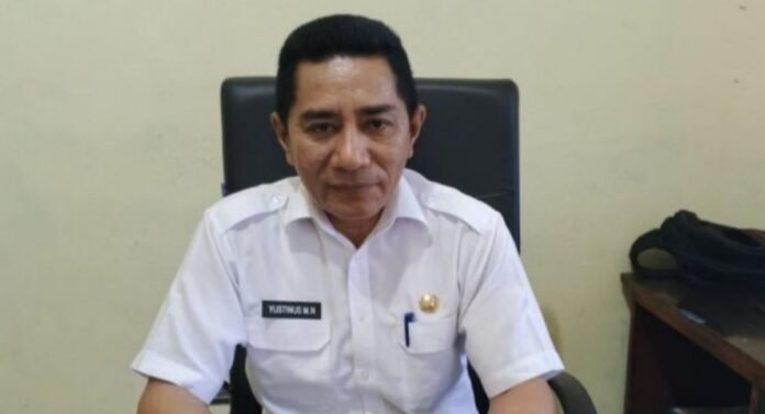 Kepala Dinas PRKPP Kabupaten Manggarai - Holopis