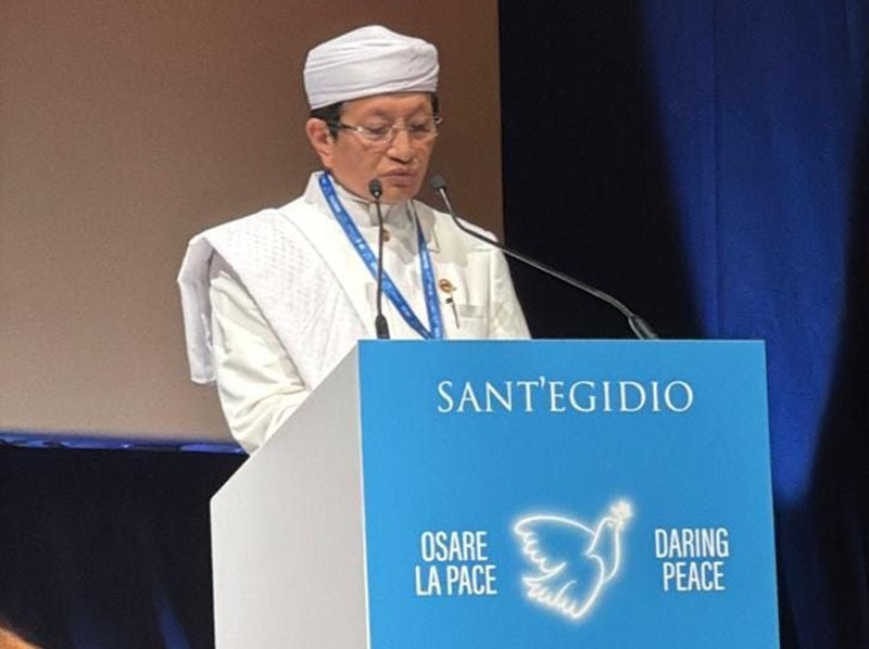 Nasaruddin Umar di Vatikan - HOLOPIS