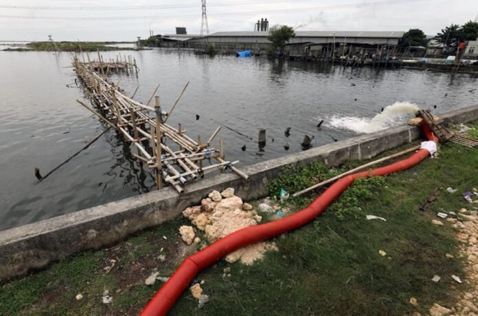 Pompanisasi banjir kota Semarang -Holopis