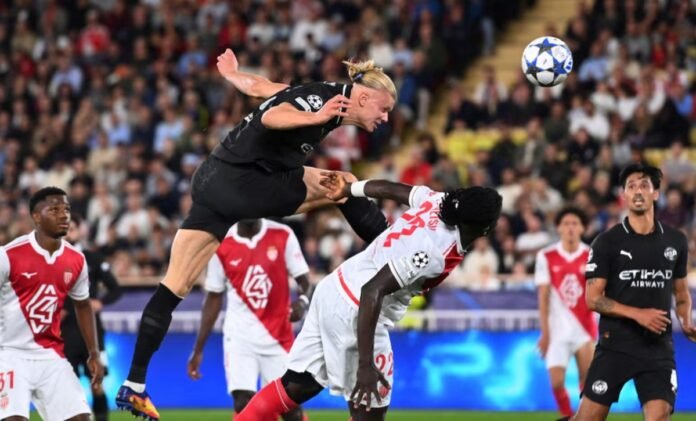 erling haaland saat membuat gol ke gawang as monaco di liga champions