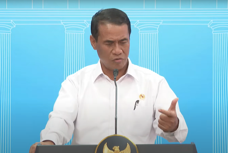 holopis andi amran sulaiman