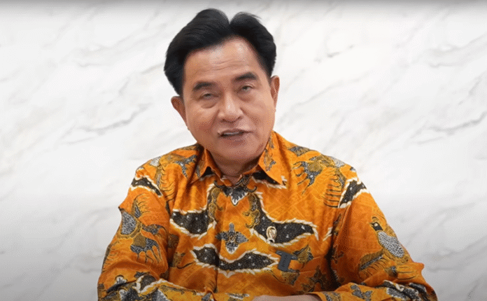 yusril ihza mahendra holopis