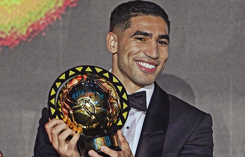 Achraf Hakimi raih gelar Pemain Terbaik Afrika 2025 - Holopis